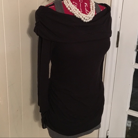 Simple Cowl-Neck Fitted Sweater {No Boundaries} - Picture 2 of 8