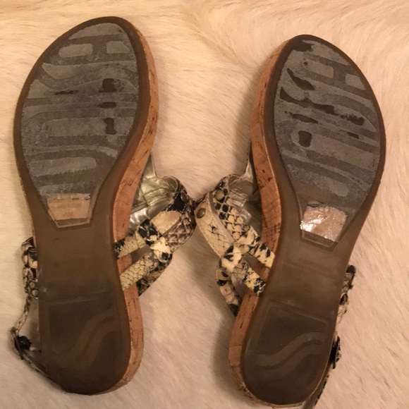 Everyday Sandals - Picture 4 of 5