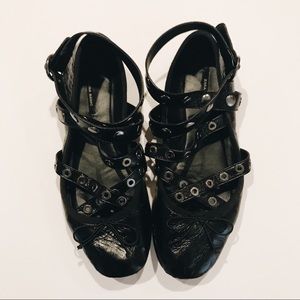 FLASH SALE // Zara // Strap Leather Ballet Flats