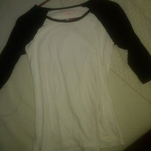 Baseball tee