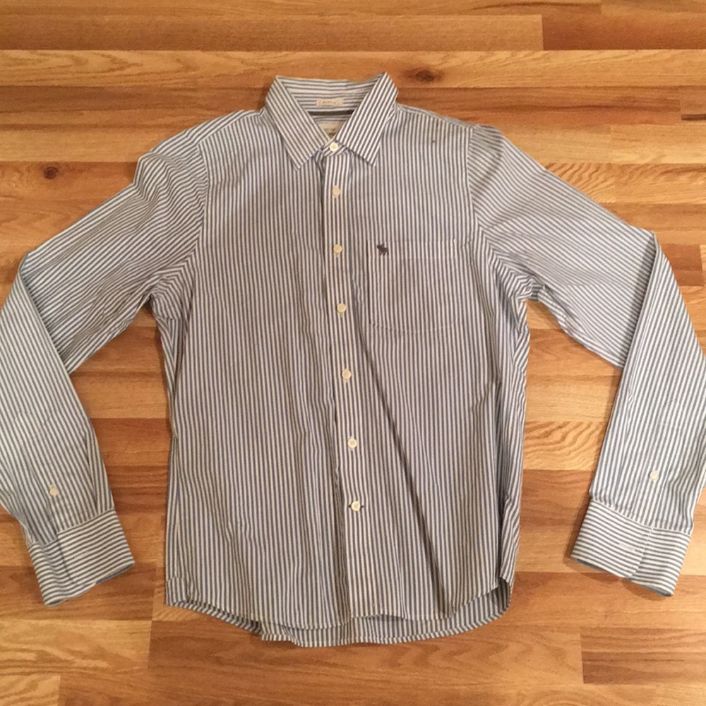 NWT Abercrombie & Fitch button down shirt