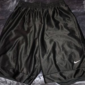 Medium black nike shorts