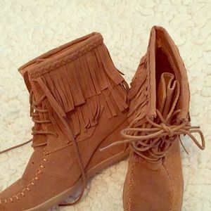 Cute Indian low heel boots