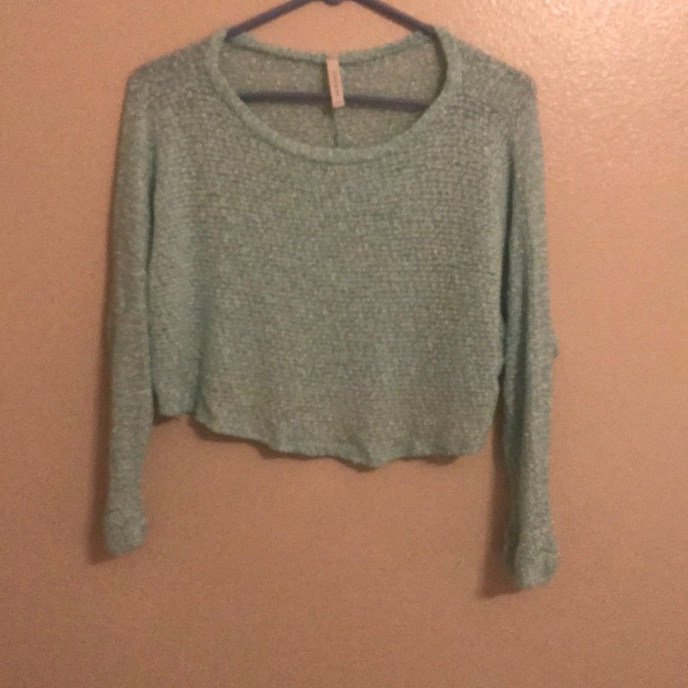 Crop top sweater