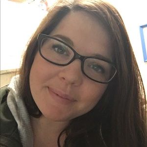 Meet your Posher, Brittney