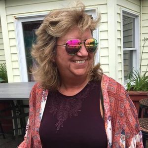 Meet your Posher, Maria