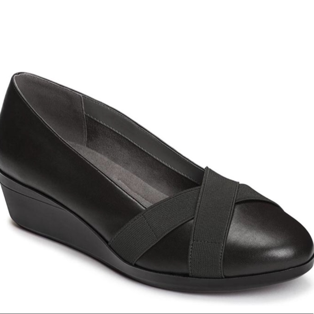 Aerosoles comfort wedge flats