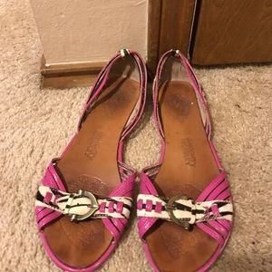 Naughty Monkey Flats