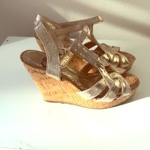 Gianni Bini Gold Wedges