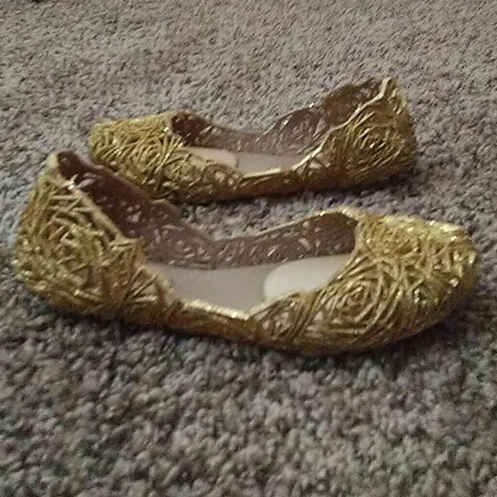 🌈 5/$25 Glittery Gold Flats