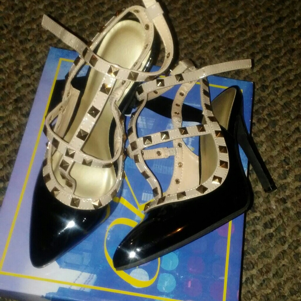 Black Almond Toe Heels