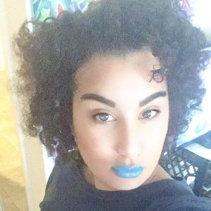 Meet your Posher, Bianca