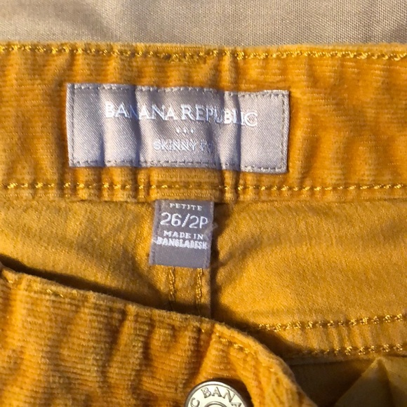 {Banana Republic} Mustard Corduroys - Picture 2 of 6