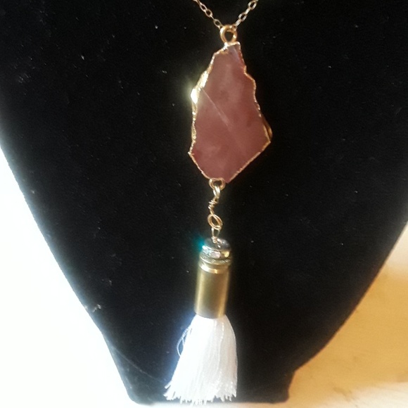 NWT Gold plated stone with bullet tassle Necklace - Picture 2 of 2