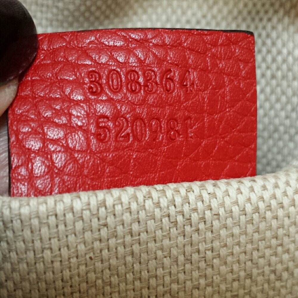 Gucci Soho Disco in Vibrant Red - Picture 6 of 8