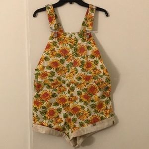 Adorable vintage sunflower printed denim romper