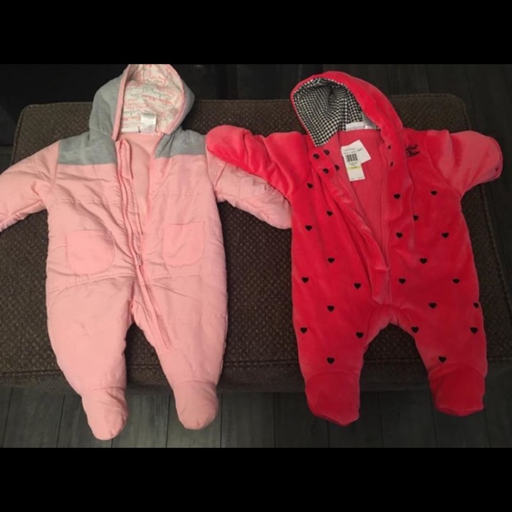 Calvin Klein 2 baby snow suits  ❄️