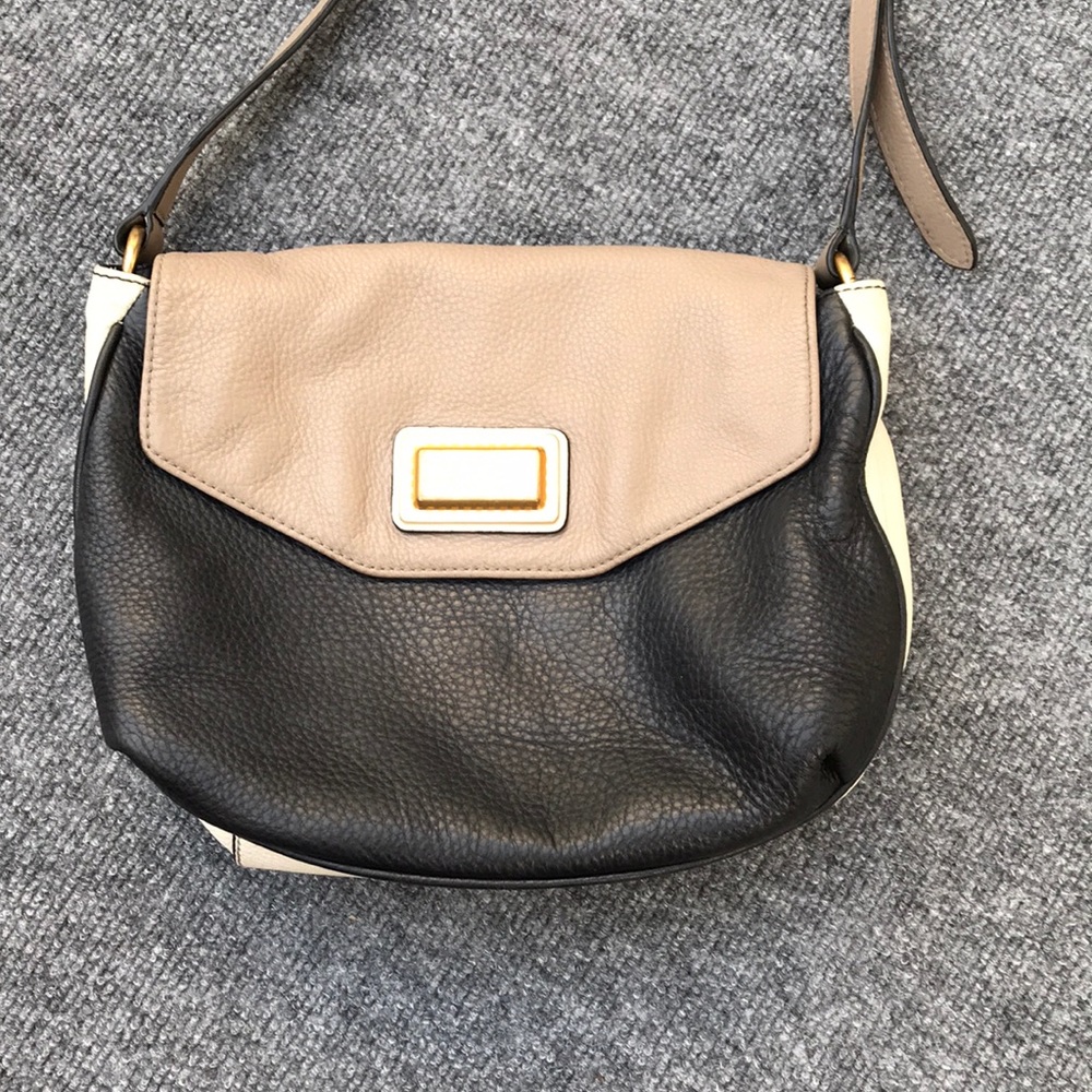 Marc Jacobs 3 tone purse - Picture 3 of 8