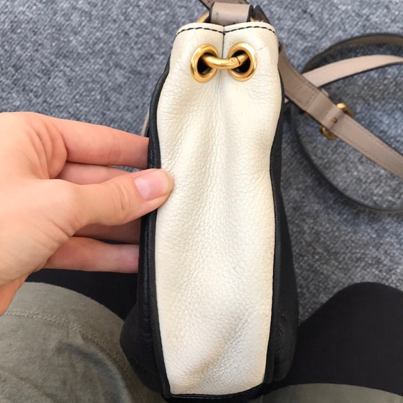 Marc Jacobs 3 tone purse - Picture 7 of 8