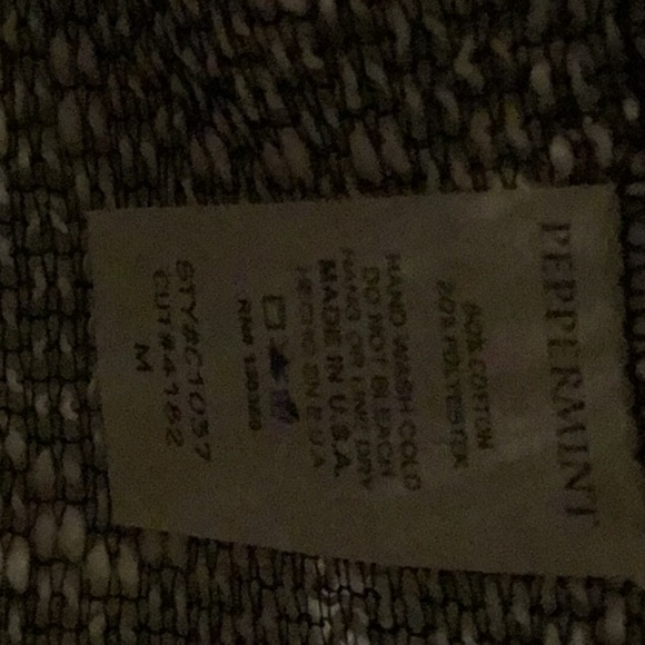 New Without The Tag Cardigan - Picture 3 of 5