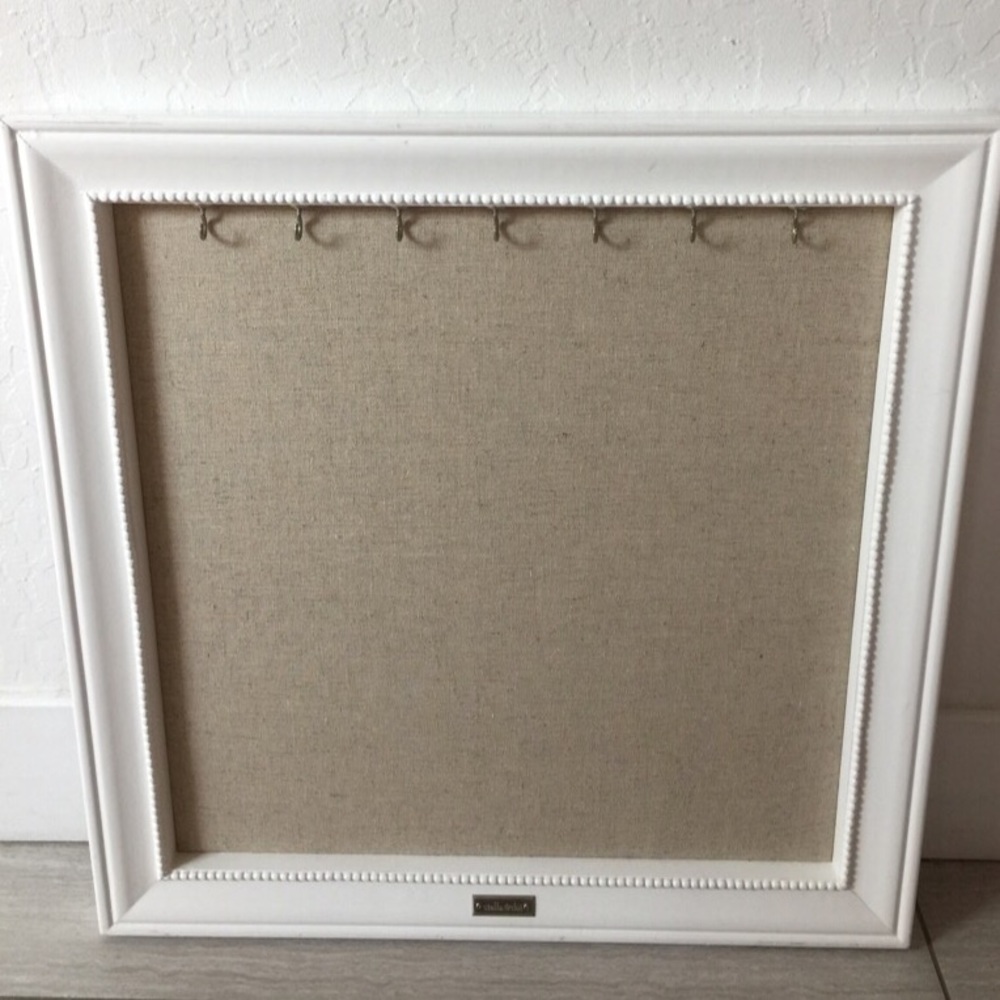 Stella & Dot Large signature display frame
