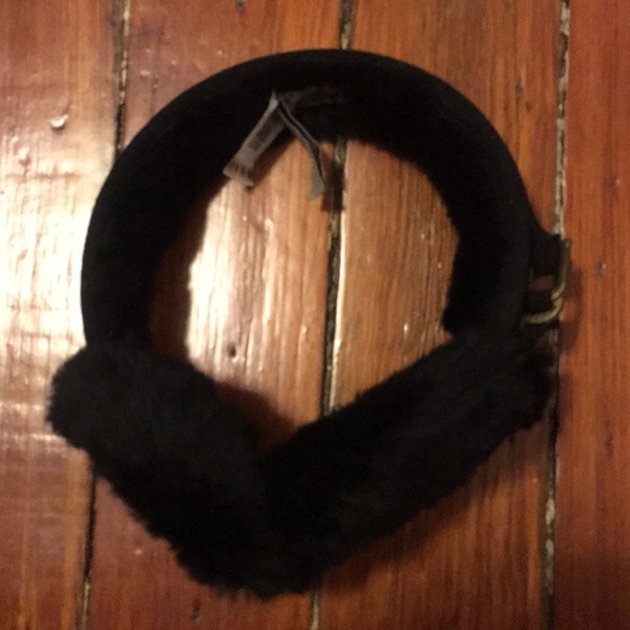 UGG Accessories - Ugg Australia Ear Muffs