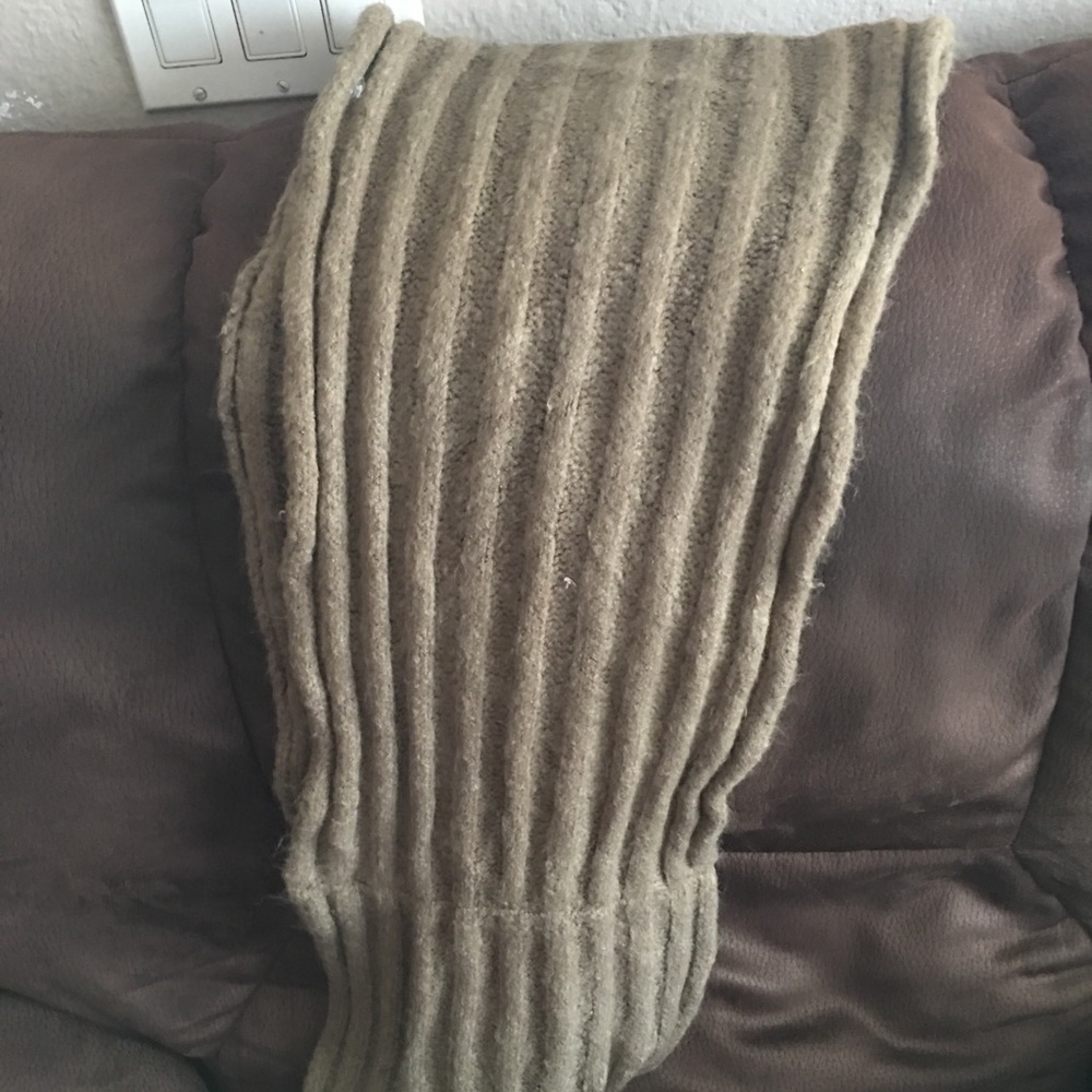 Round Scarf