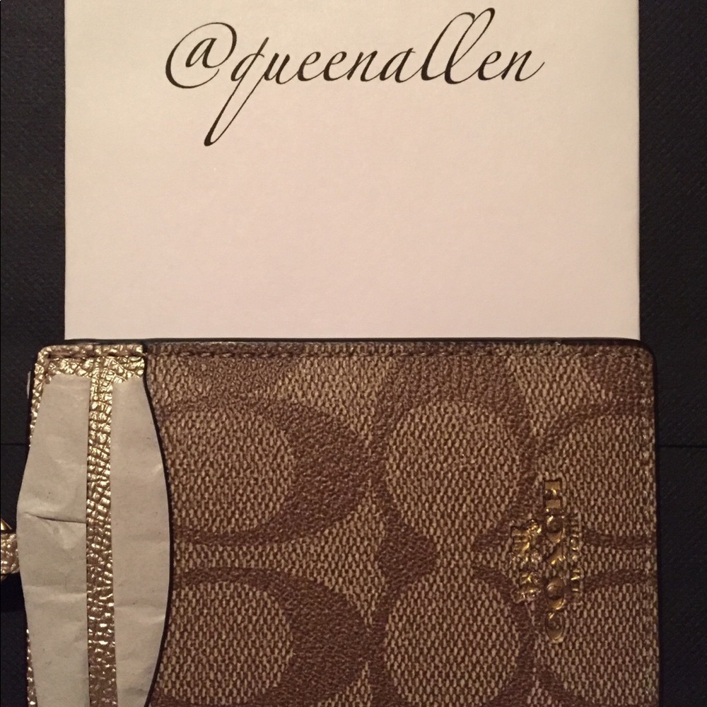🎈1 LEFT🎈 🍯Coach Lanyard ID- Khaki/Platinum🍯 - Picture 3 of 7