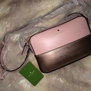 never used Kate spade bag (FLEXIBLE ON PRICE)