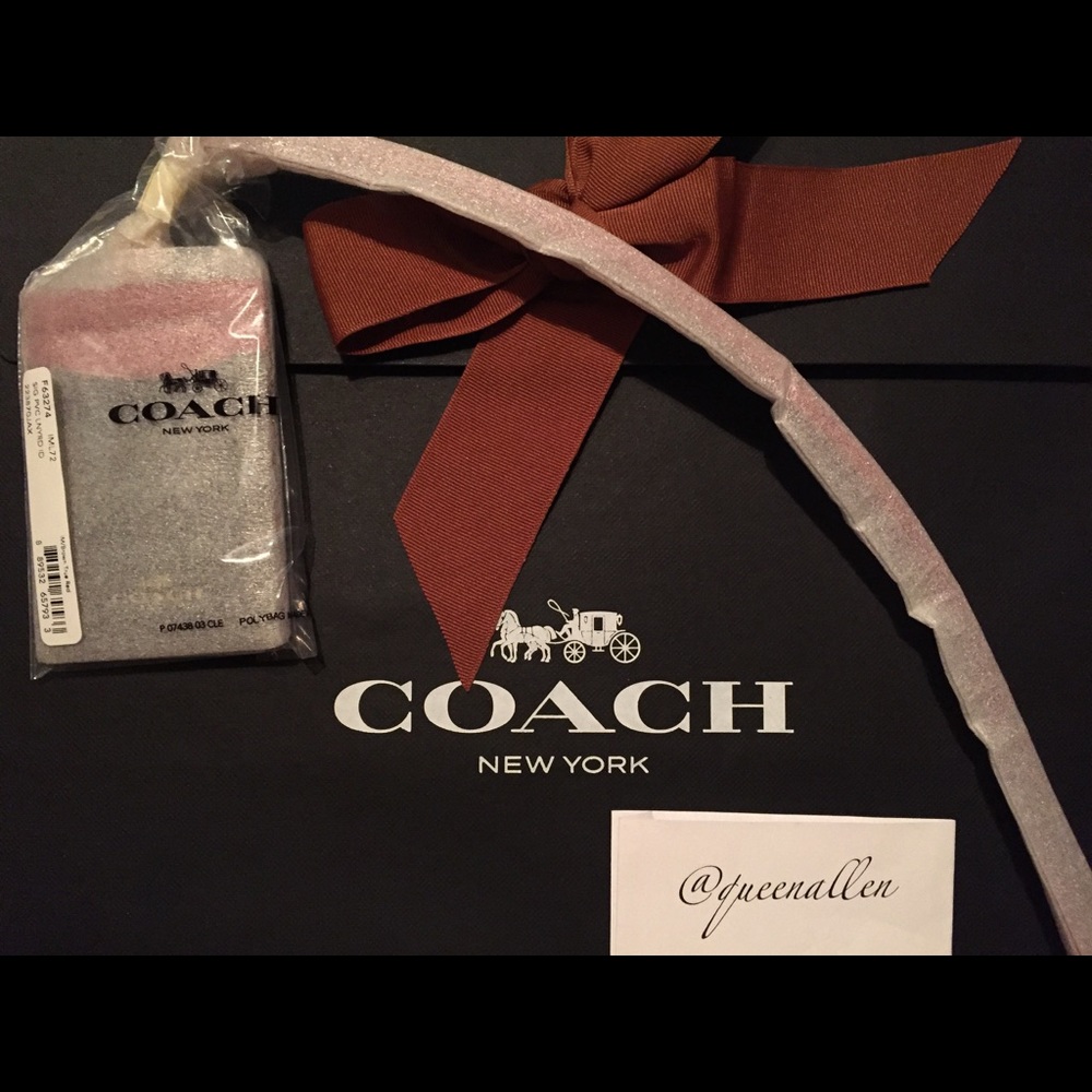 LAST ONE! 🍟Coach Lanyard ID- Brown/True Red🍟 - Picture 5 of 7