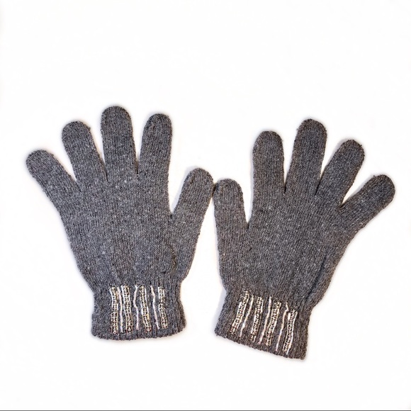 NEW Bead Embroidered Abstract Knit Gloves - Picture 1 of 3