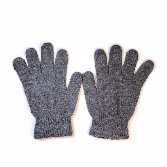 NEW Bead Embroidered Abstract Knit Gloves - Picture 3 of 3