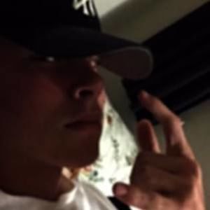 Meet your Posher, Elias