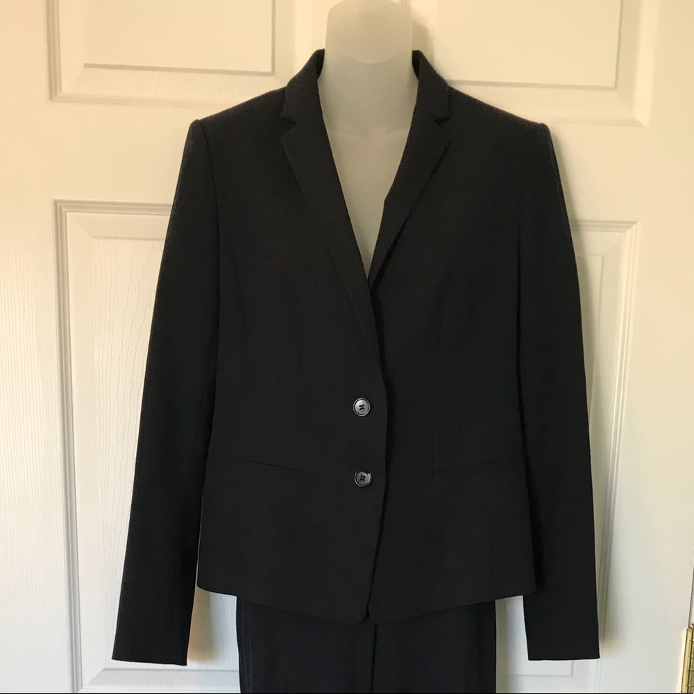 Women’s Ann Taylor blazer