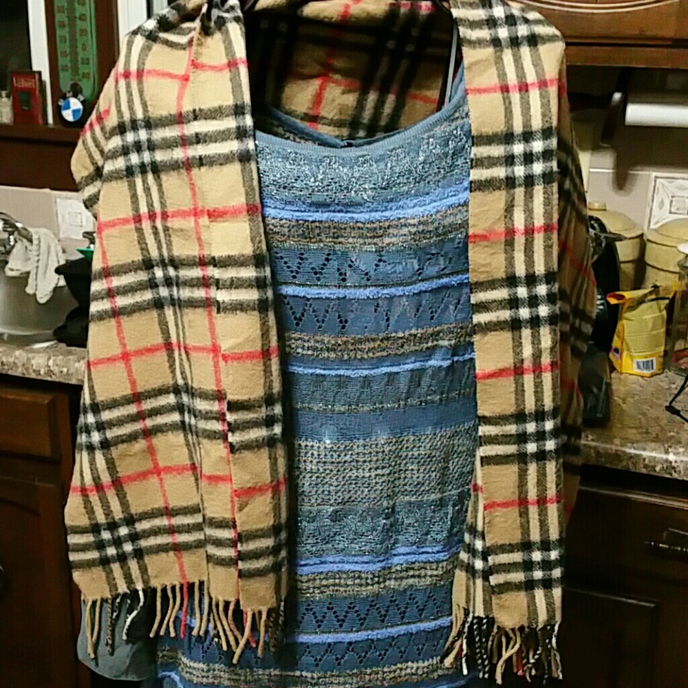 Burberry scarf