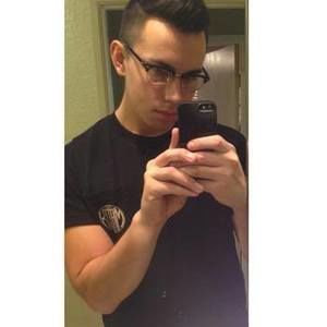 Meet your Posher, Kyle