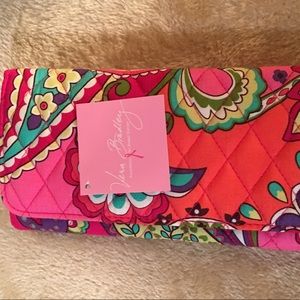 NWT Vera Bradley Trifold Wallet