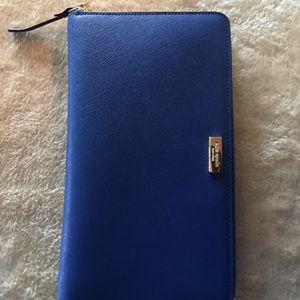 NWT Kate Spade Newbury Lane Talla Travel Wallet