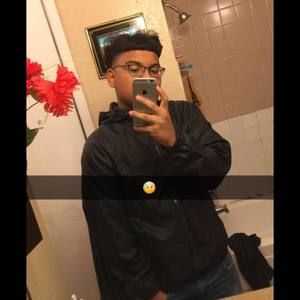 Meet your Posher, Edgardo