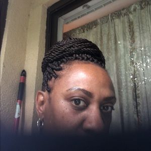 Meet your Posher, Tracee