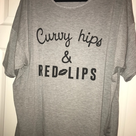 Boohoo Tops - Boohoo Curve Gray Tee