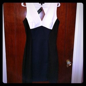 Banana Republic Peakaboo  Back Sloan Dress