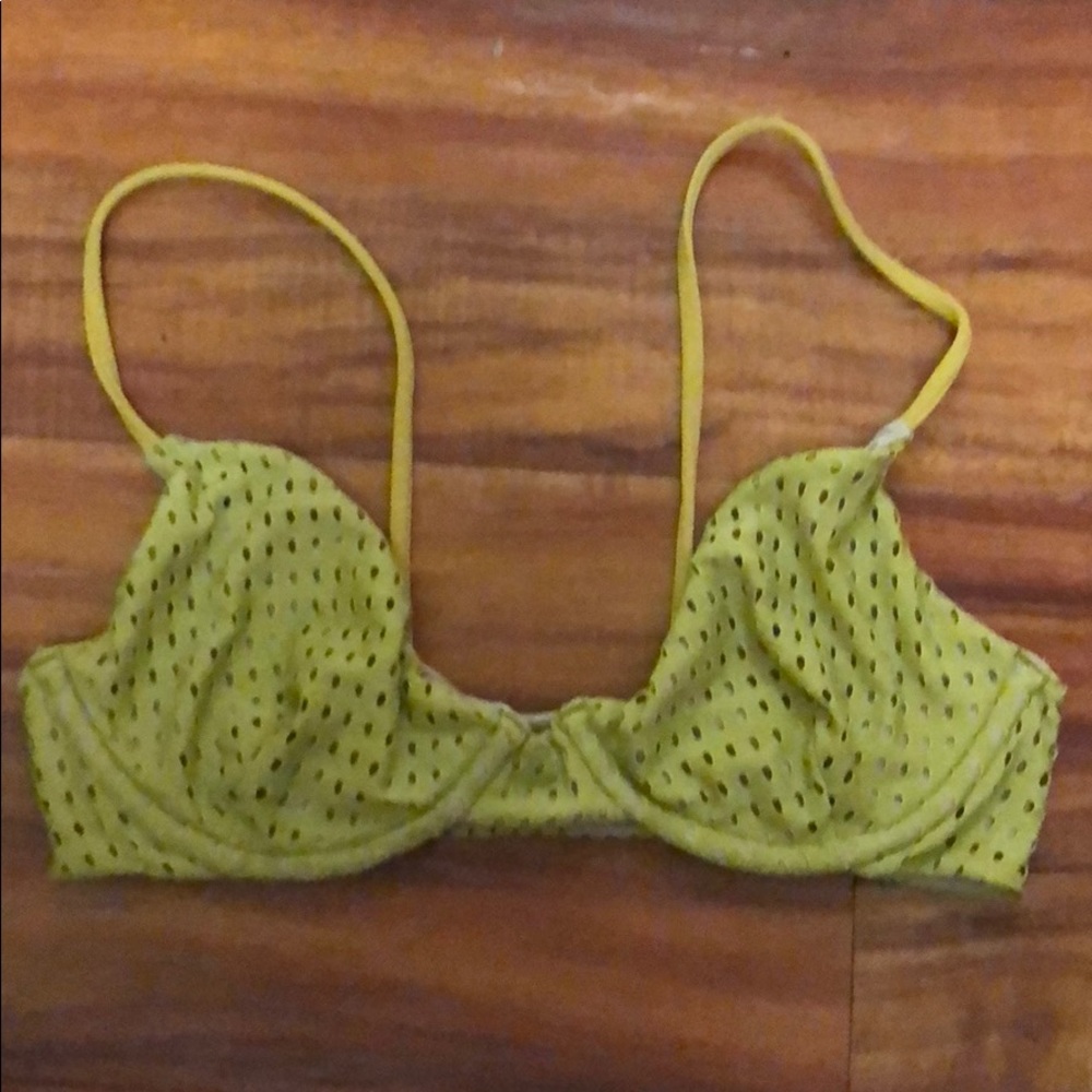 ❌❌SOLD❌❌Acacia pineapple Manhattan Top