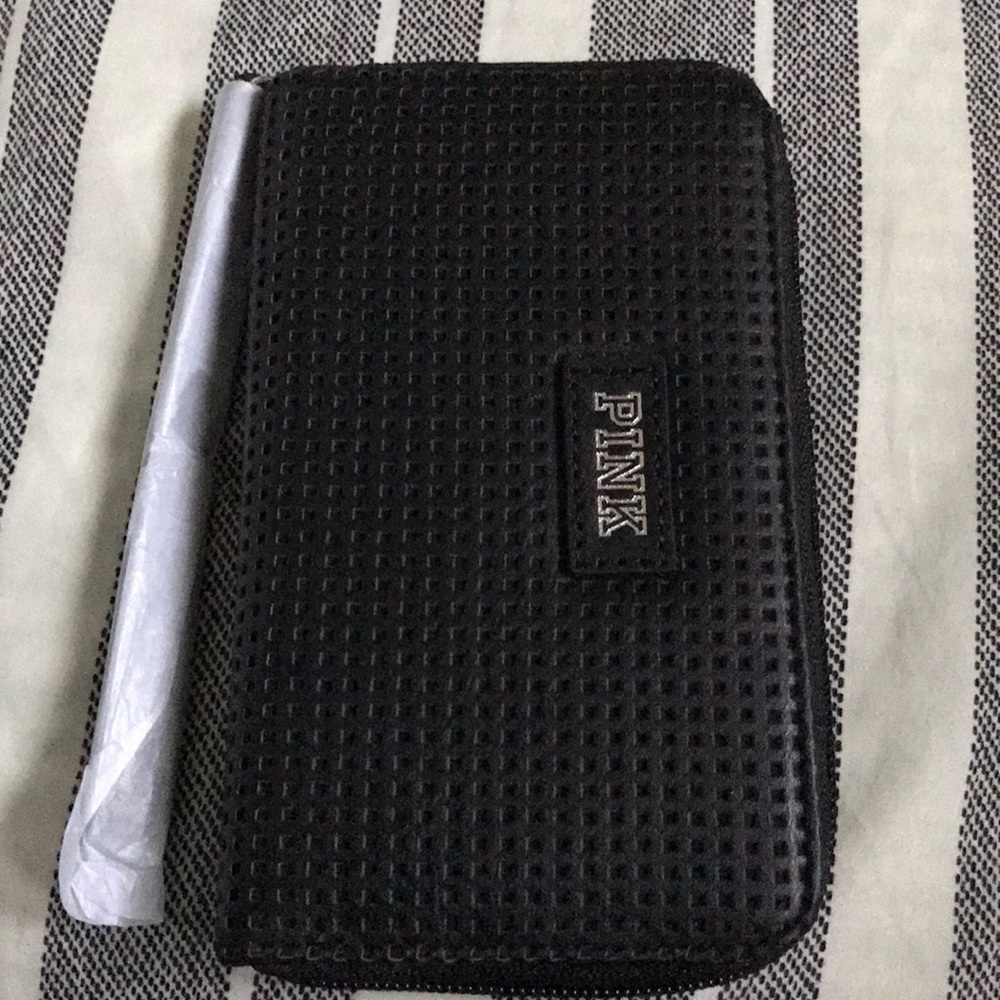 NWOT Victoria’s Secret Pink Black Wristlet OS