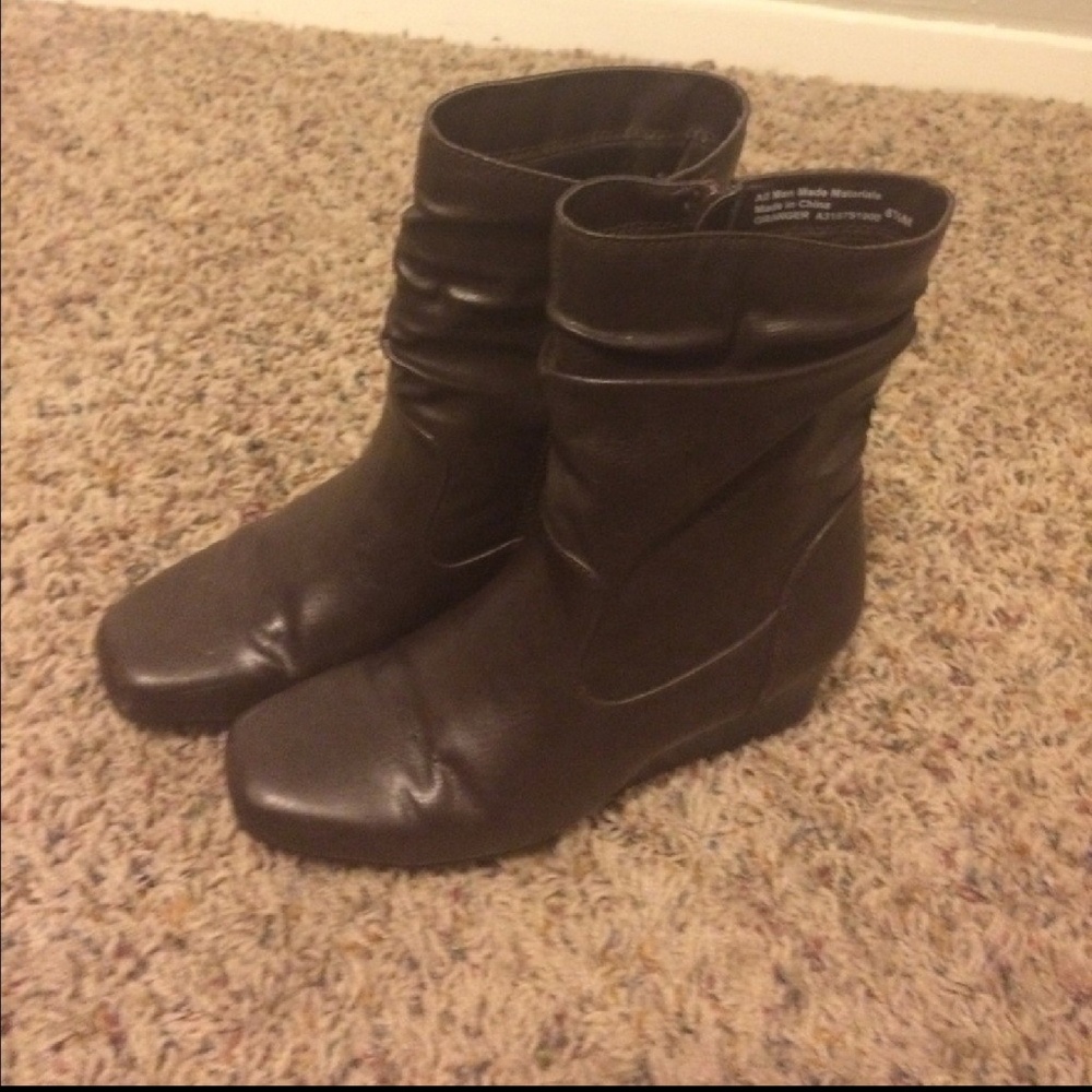 Wedge heel boots