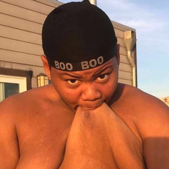 Meet your Posher, Kyle - Picture 1 of 1