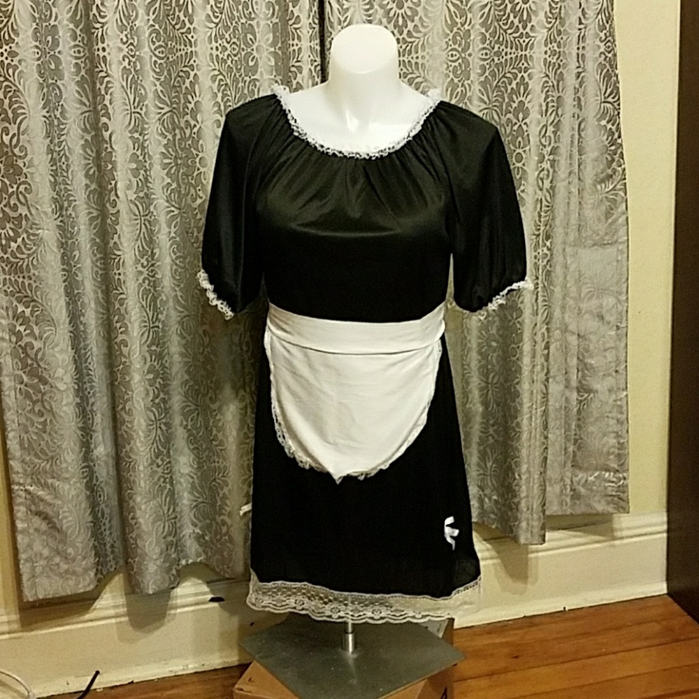 French Maid Plus size costume
