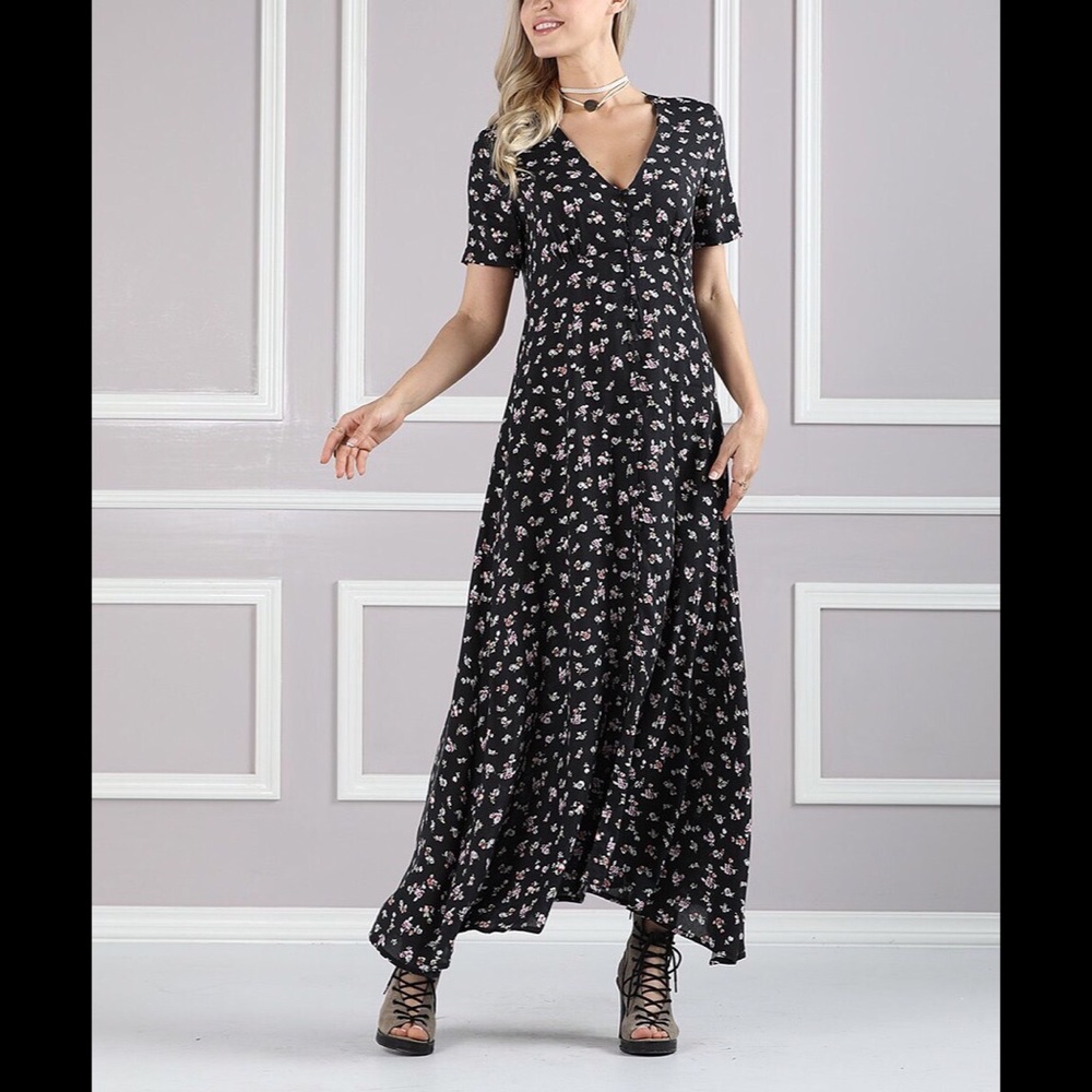 Zulily/Suzanne Betro Navy Floral Front-Slit Dress