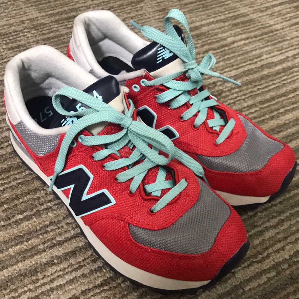Women's New Balances