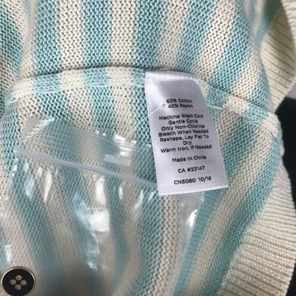 NWOT TALBOTS  long sleeved blue  sweater L Petite - Picture 7 of 7